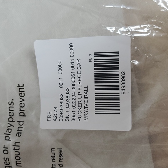 Free People Pucker Up Fleece Carryall/Home Plate - Picture 14 of 16